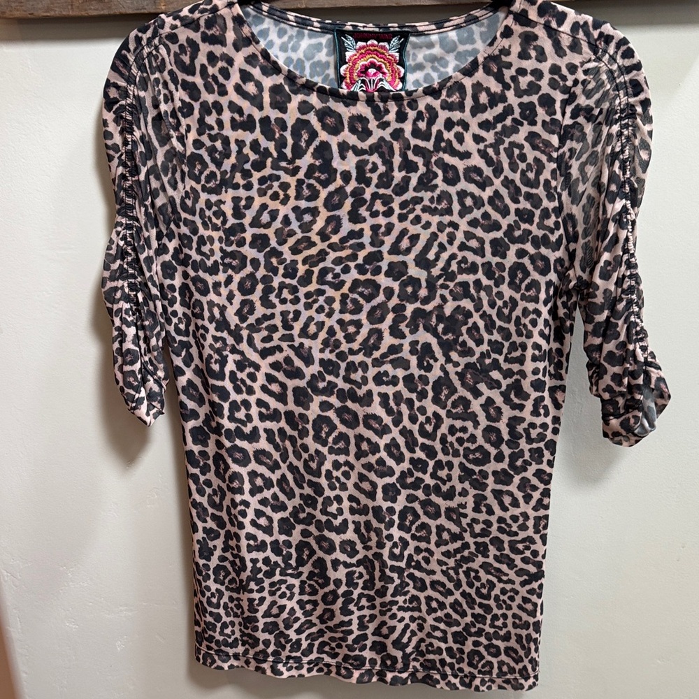 Johnny Was Chic Leopard Print Ruched Elbow Sleeve Mesh Top